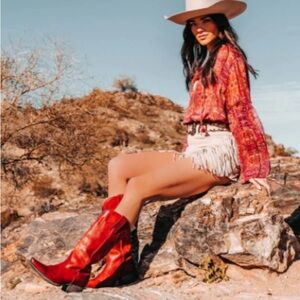 Rare vintage Diamond Justin 80’s Bright Red leather Cowgirl Boots, Size 6.5/7